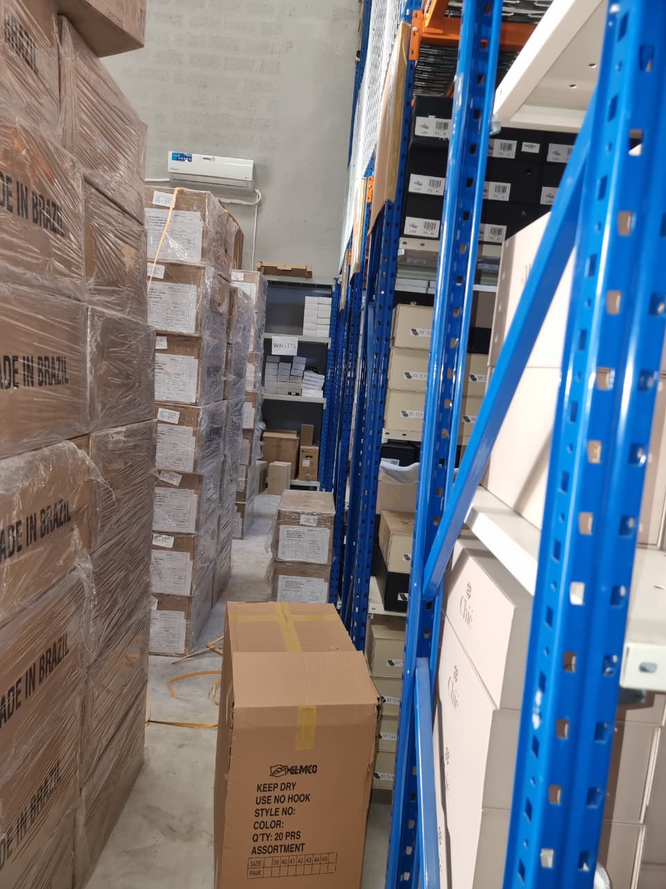 Boltfree Shelving Installation for Leather Brand in Dubai